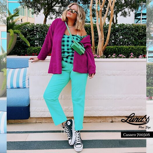 Casaco Feminino Plus Size Teddy Fúcsia