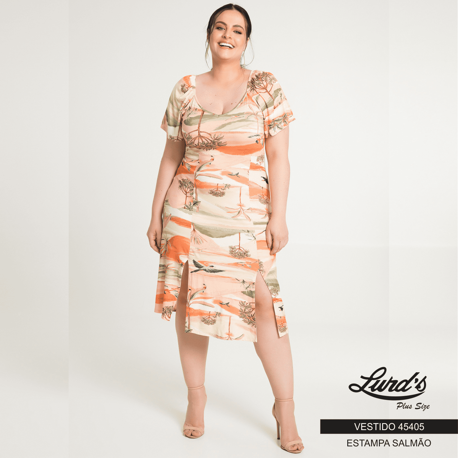 Vestido Plus Size Manga Curta Ref 45405 Estampa Salmão