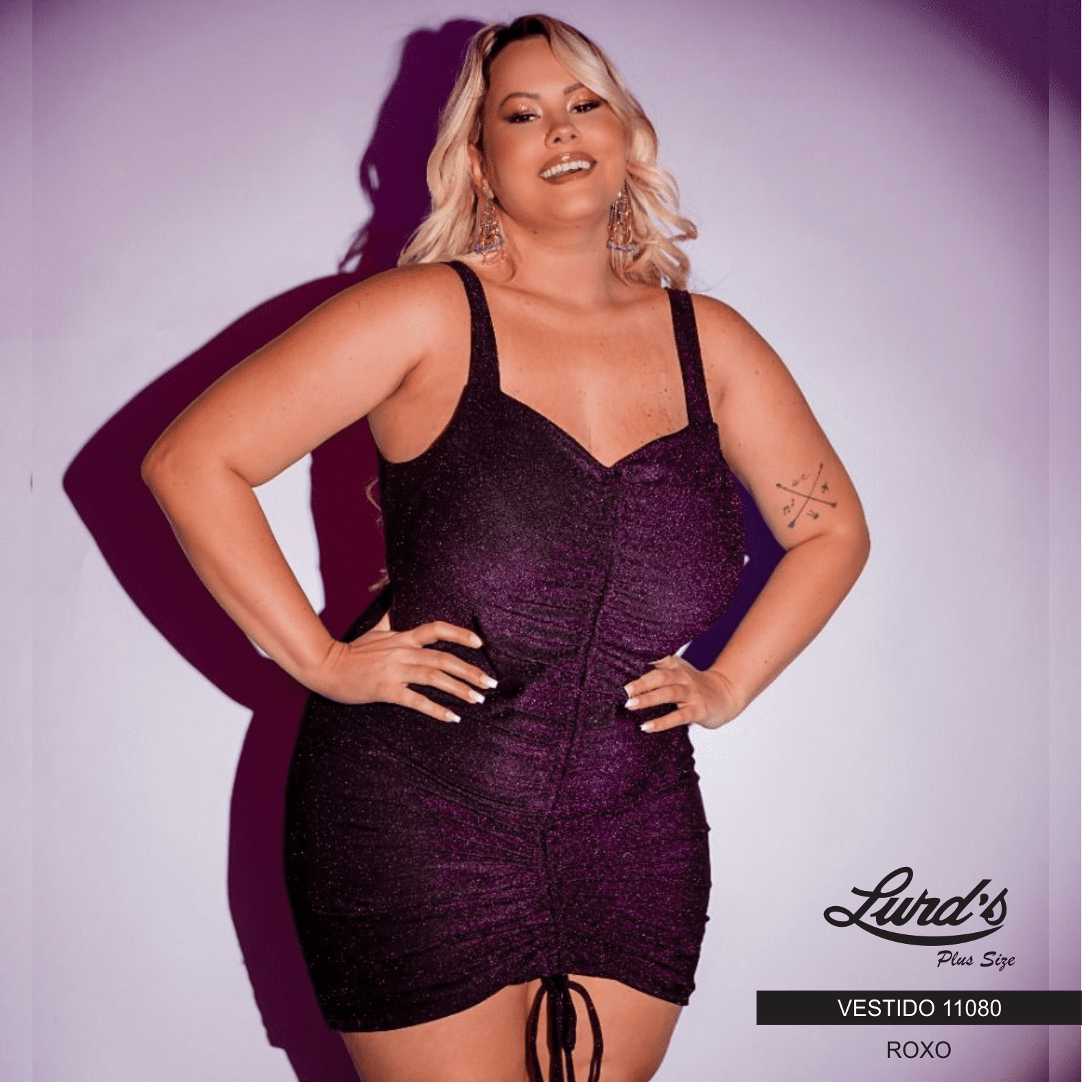 Vestido Plus Size Curto Sem Manga Ref 11080 Roxo