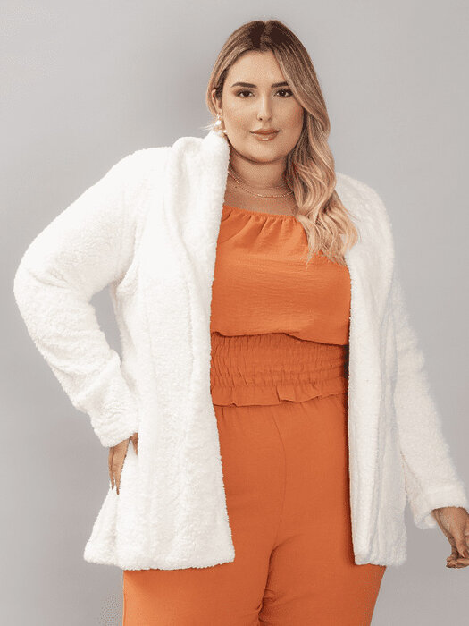 Casaco Feminino Teddy Plus Size Branco