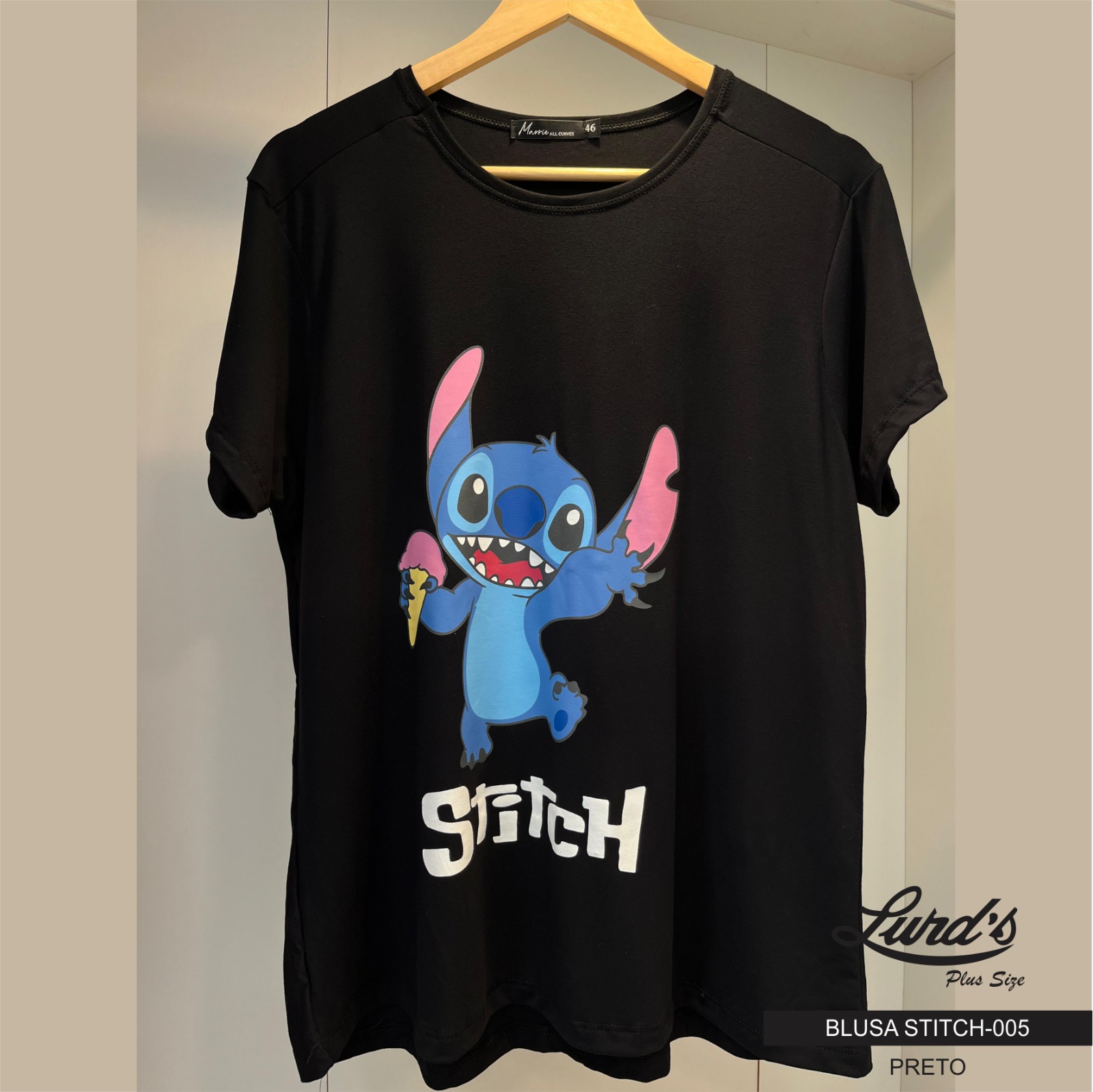 T-Shirt Feminina Plus Size Manga Curta STITCH-005 Preto