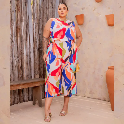 Macacão Pantacourt Feminino Plus Size Sem Manga Ref 900758 Estampa Creme