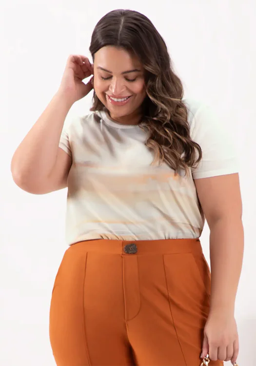 Blusa Feminina Plus Size Manga Curta ref 69201 Bege