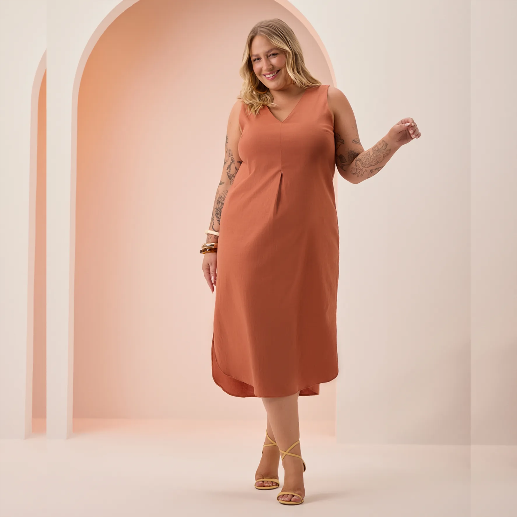 Vestido Mid Plus Size Sem Manga Ref C5158 Terracota